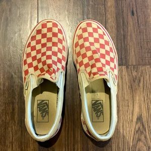 red checkered vans